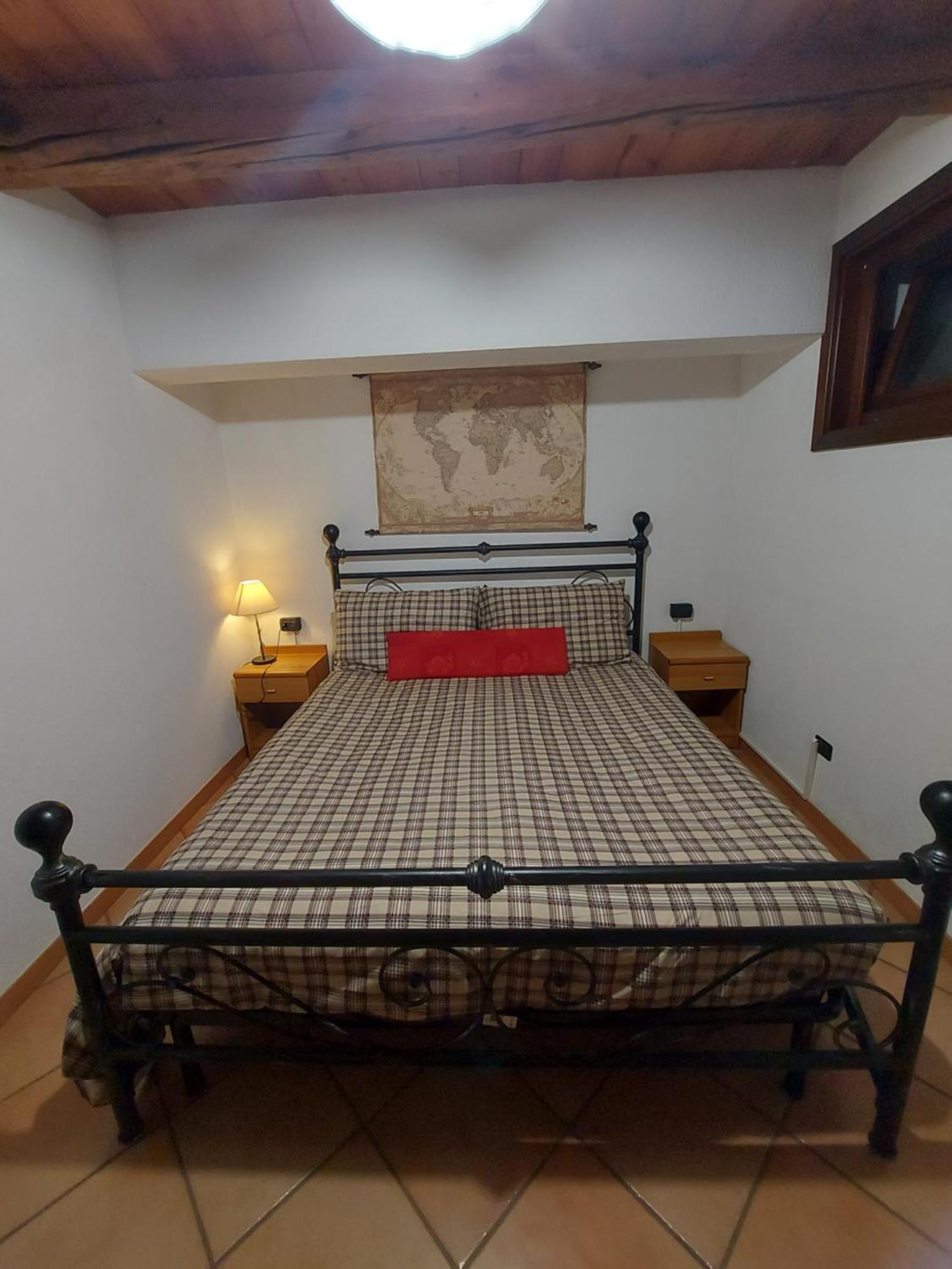La Taverna Alloggio Ad Uso Turistico - Vda -Sarre - Cir- 0073 Аоста Екстериор снимка