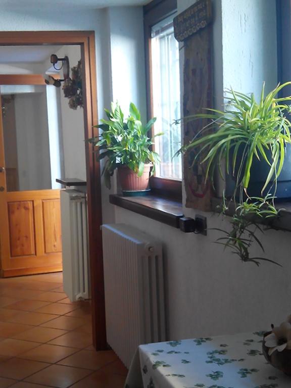 La Taverna Alloggio Ad Uso Turistico - Vda -Sarre - Cir- 0073 Аоста Стая снимка